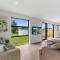 Sweet and Stylish - Mangawhai Heads Holiday Home