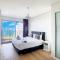 Over the Cliff Apartment by LovelyStay