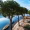 SIN4 Apartments by Quokka 360 - overlooking the lake - FAI heritage in Morcote - Моркоте