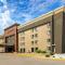 La Quinta by Wyndham Des Moines West Clive