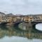 The secret window on the river Arno - فلورنسا