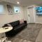 Cozy Private 1 bedroom basement suite - free parking and free Wifi - Вінніпег