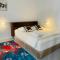 Komodo Indah Hotel and Hostel