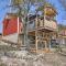 Kerrville Converted Barn Tiny Home with Kayaks!