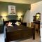 Chic Townhouse near Tunnels Beaches Ilfracombe
