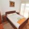 Foto: Apartments Mandi Okrug Gornji 6/24