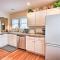 Central Eugene House with Updated Interior and Yard! - يوجين