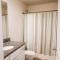 Charming 5 Bedroom spacious Home (sleeps 12-14)