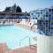 Breezeway Boutique Hotel