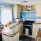 Oasis S193 Caravan, Golden Palm Resort