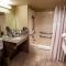 Hawthorn Suites by Wyndham Napa Valley - نابا