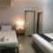 Y&N House