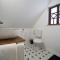 Country house with a pool in Medvednica Nature Park