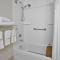 Holiday Inn Express Hotel & Suites Cincinnati Northeast-Milford by IHG