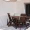 Cosy Malia Maisonette