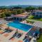 Mesogeios Hotel