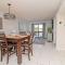 4205 Courtyard Villa 2nd Fl N