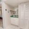 4205 Courtyard Villa 2nd Fl N