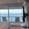 Apartamento en Sun Rise con Espectacular Vista al Mar y Playa Privada