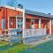 Awesome Home In Bullaren With Wifi