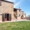 1 Bedroom Beautiful Apartment In Volterra