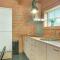 Cozy Home In Helsinge With Kitchen - 赫尔辛厄