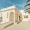 Alesea Baroro, La Union, Private Modern Villa with Pool, Jacuzzi, Beachfront View - Balio