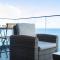 3 bdr aprt, stunning seaview, rooftop pool - LCGR