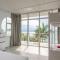 Exclusive Cliff House with Pool and Beach Access - Dumanjug