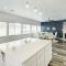 Spacious Houston Home with Private Yard and Fire Pit! - 休斯顿