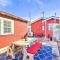 Colorful Long Beach Bungalow with Patio and Grill - Long Beach