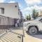 Single Bedroom - Queen Size. Heart of Downtown Vista