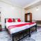 Uttam Guest House