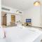 Luxury Studio with Pool View in Vibrant Community - Dubaj