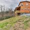 Cozy Mtn Cabin Spacious Deck and Forest Views!