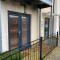 Exquisite Modern Homely 2 Bed Apartment with On-street Parking, Super Fast WIFI & 5 mins drive to Science & Business Parks - Cambridge