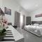Apollo Rooms by Alberts Apartment