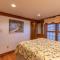 Journeys End at Valle Crucis - بانير إلك
