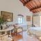 Villa Veranda, a Romantic Farmhouse with Pool - Larciano