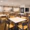 Fairfield Inn & Suites by Marriott Fresno North/Shaw Avenue