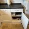 A Home from Home -2 Bed Flat & Free Driveway Parking