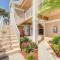 Bonita Springs Condo with Pool, Near Beaches!