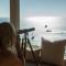 Infinity ocean view, while soaking in the hot tub!