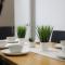 5 Bed Town House Within City Centre and Sleeps Up To 11 with Sky and Netflix - Birmingham