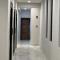 Oakley Apartment- By Tito Homes