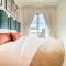 Distinguished 2BR at Harbour Views Tower 1 by Deluxe Holiday Homes - 迪拜