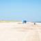 Katie Lous Place by Oak Island Accommodations