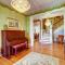 Bowling Green House with Shared Pool!