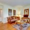 Bowling Green House with Shared Pool!