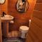 The Eagles Nest Treehouse Cabin